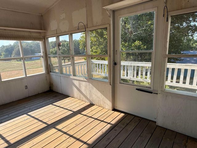 424 School St, Melbourne, AR 72556