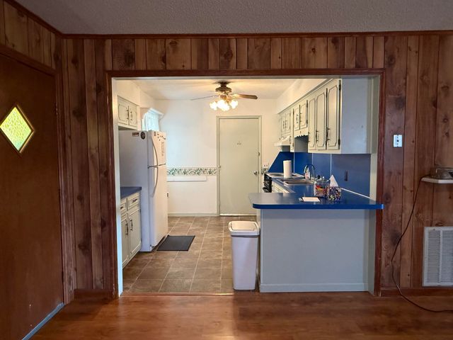 424 School St, Melbourne, AR 72556