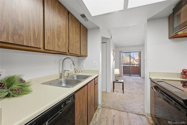 4681 S Decatur Street 220, Englewood, CO 80110