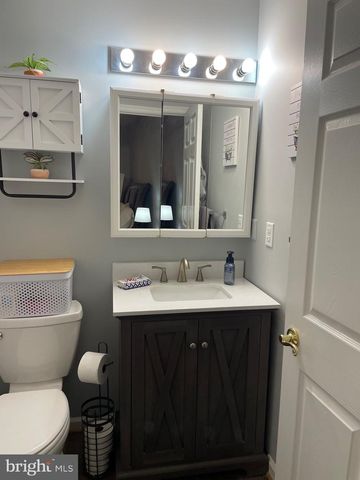 972 W IRVIN AVE W, Hagerstown, MD 21742