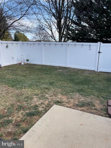 972 W IRVIN AVE W, Hagerstown, MD 21742