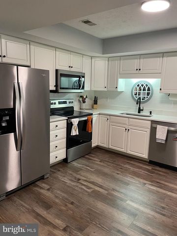 972 W IRVIN AVE W, Hagerstown, MD 21742