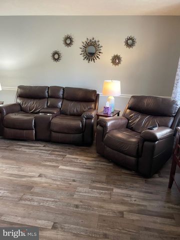 972 W IRVIN AVE W, Hagerstown, MD 21742