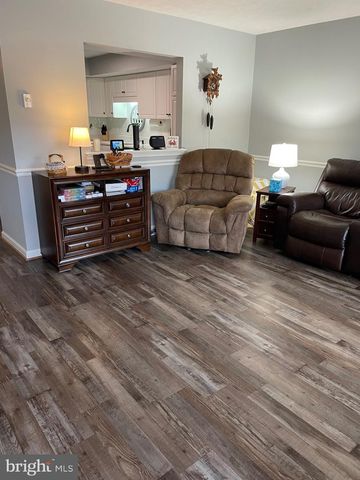 972 W IRVIN AVE W, Hagerstown, MD 21742