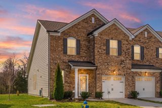 193 Fister Dr, Lebanon, TN 37090