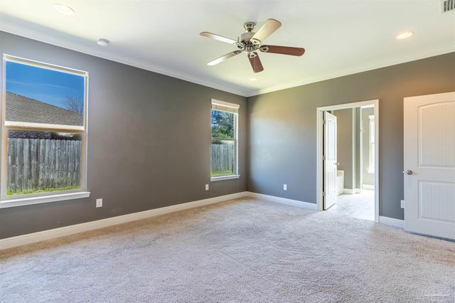 8283 Calle Mio, Navarre, FL 32566