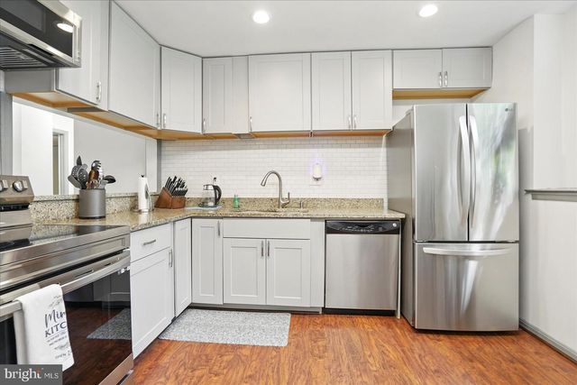 7100 CIPRIANO SPRINGS DR, Lanham, MD 20706