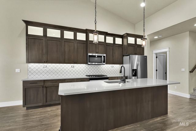 5268 S Palatino Ave, Meridian, ID 83642
