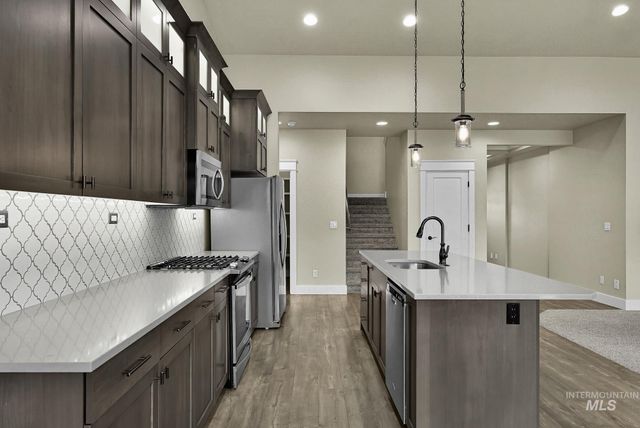 5268 S Palatino Ave, Meridian, ID 83642