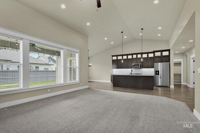 5268 S Palatino Ave, Meridian, ID 83642