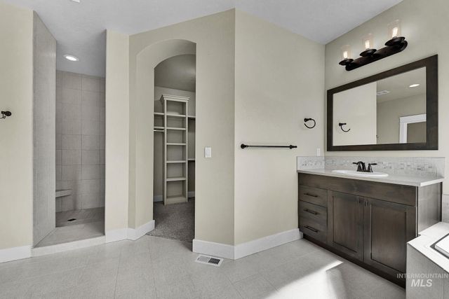 5268 S Palatino Ave, Meridian, ID 83642