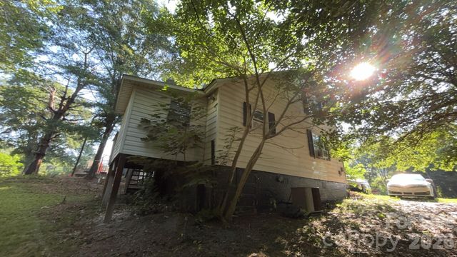 166 Main Street, Henrietta, NC 28076