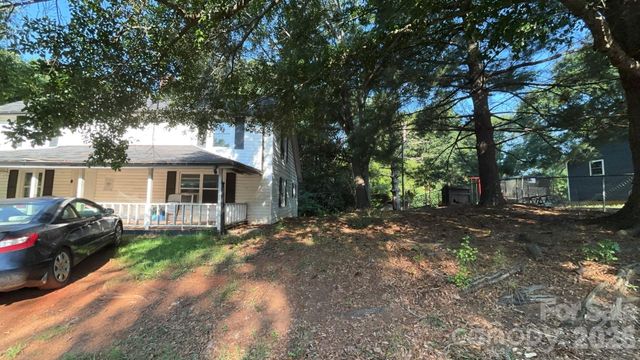 166 Main Street, Henrietta, NC 28076