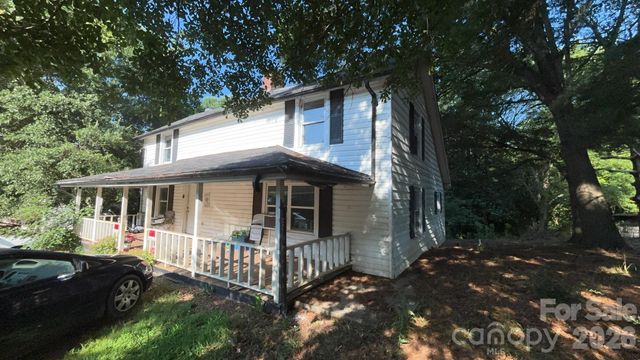 166 Main Street, Henrietta, NC 28076