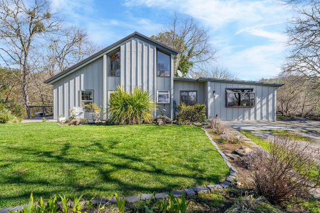 346 Melissa Lane, Grants Pass, OR 97526