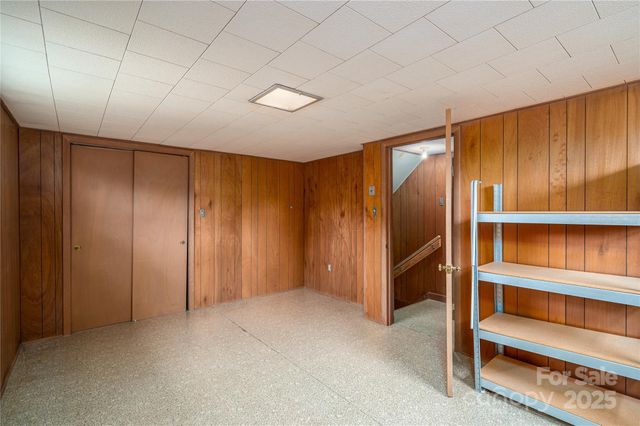 2320 Claremont Road, Newton, NC 28658