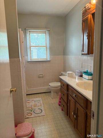 12 Bliss Avenue, Hamden, CT 06517