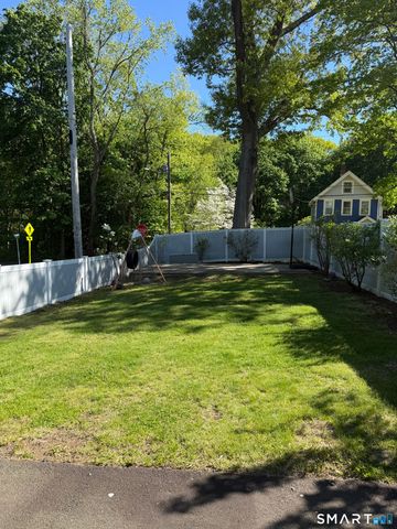 12 Bliss Avenue, Hamden, CT 06517