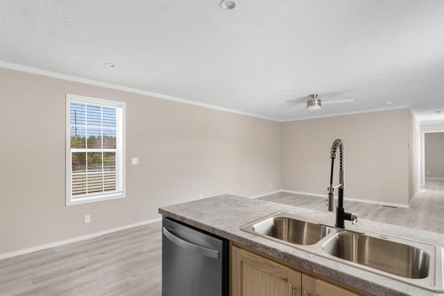 121 Feather Dr, Georgetown, SC 29440