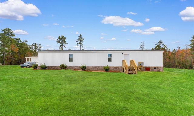 121 Feather Dr, Georgetown, SC 29440