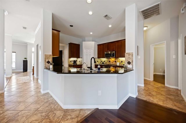 21586 Tims Harbor Drive, Kingwood, TX 77339