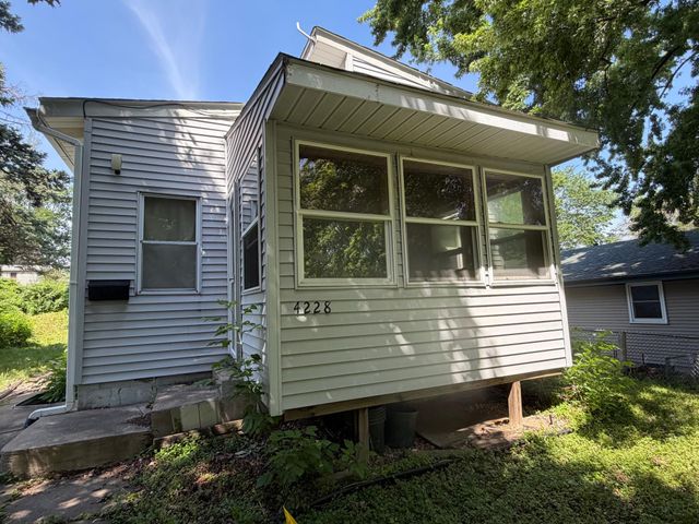 4228 Washington Street NE, Columbia Heights, MN 55421
