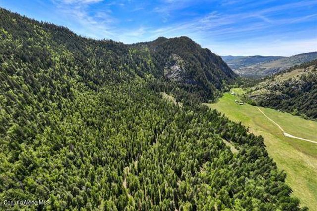 4345 Wilcox Rd, Northport, WA 99157