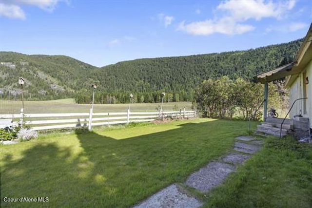 4345 Wilcox Rd, Northport, WA 99157