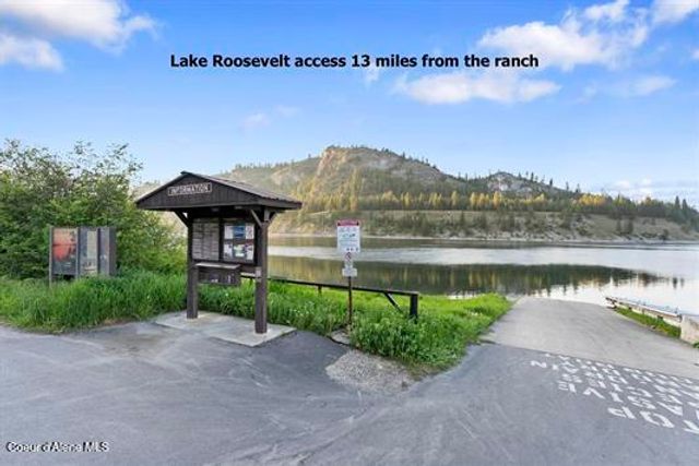 4345 Wilcox Rd, Northport, WA 99157