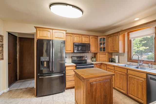 6521 S Mt Vernon Rd, Spokane, WA 99223