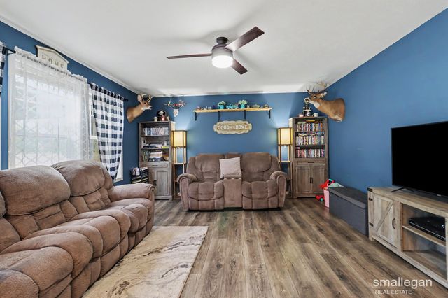 21176 3 Mile Road, Morley, MI 49336