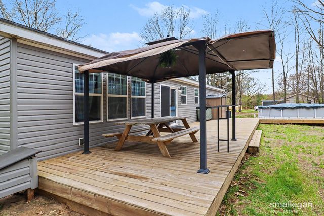 21176 3 Mile Road, Morley, MI 49336