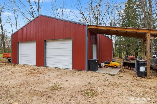 21176 3 Mile Road, Morley, MI 49336