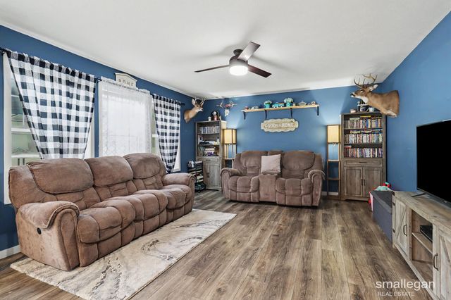 21176 3 Mile Road, Morley, MI 49336