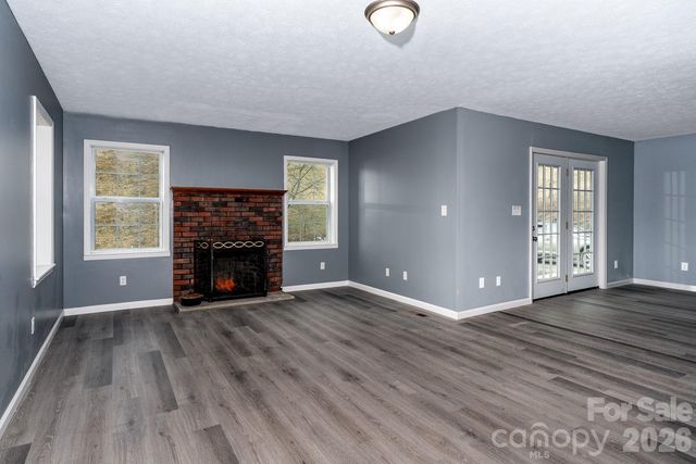 7215 Hwy 421 Highway N, Vilas, NC 28692