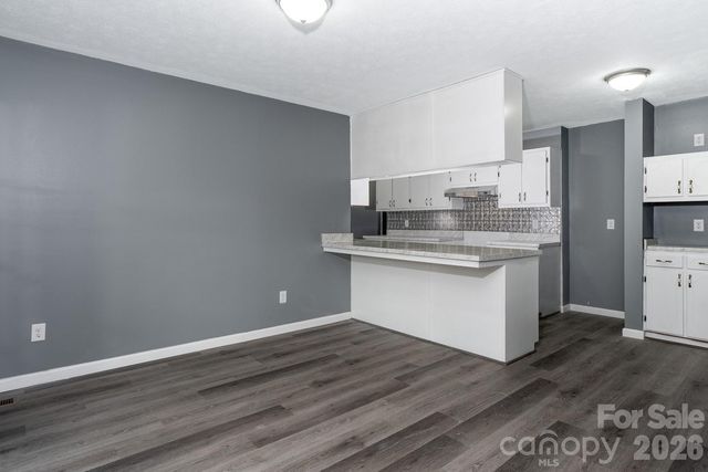 7215 Hwy 421 Highway N, Vilas, NC 28692