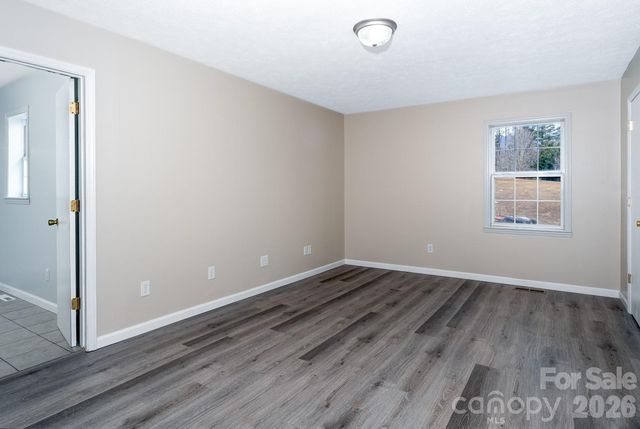 7215 Hwy 421 Highway N, Vilas, NC 28692