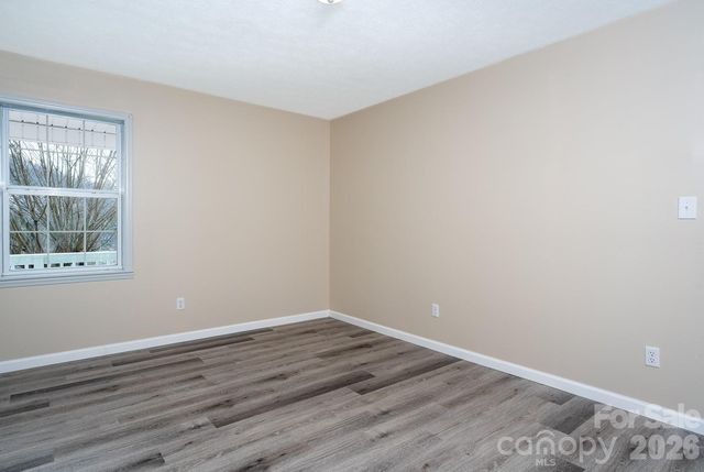 7215 Hwy 421 Highway N, Vilas, NC 28692