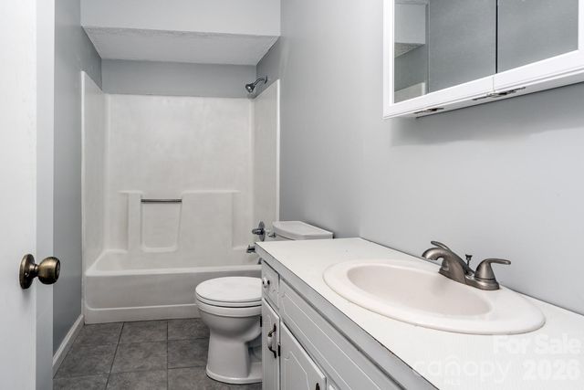 7215 Hwy 421 Highway N, Vilas, NC 28692