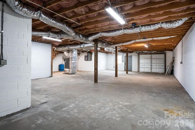 7215 Hwy 421 Highway N, Vilas, NC 28692