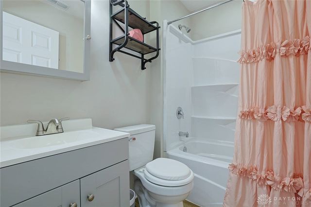 169 Brookmoor Drive, Brookville, OH 45309