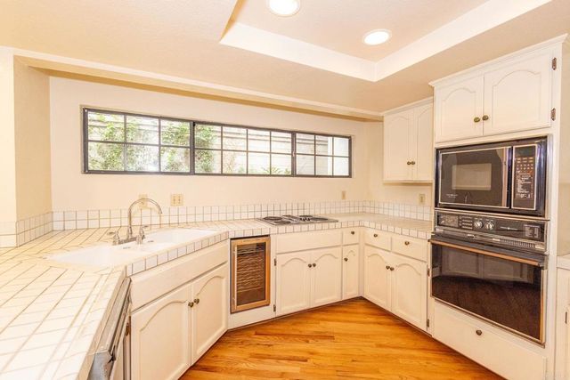 4008 Ampudia Street, San Diego, CA 92110