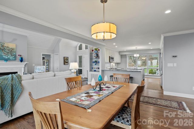 330 Dawnbrook Drive, Flat Rock, NC 28731