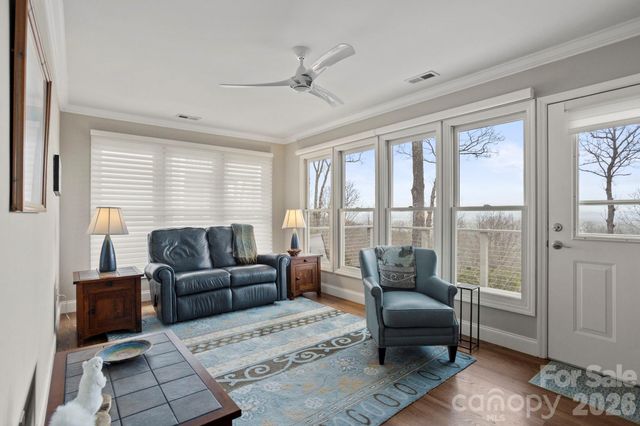 330 Dawnbrook Drive, Flat Rock, NC 28731