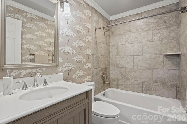 330 Dawnbrook Drive, Flat Rock, NC 28731