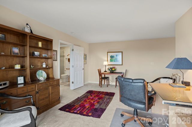 330 Dawnbrook Drive, Flat Rock, NC 28731