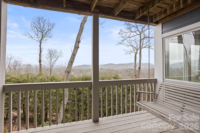 330 Dawnbrook Drive, Flat Rock, NC 28731