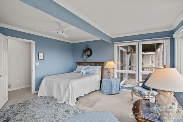 330 Dawnbrook Drive, Flat Rock, NC 28731