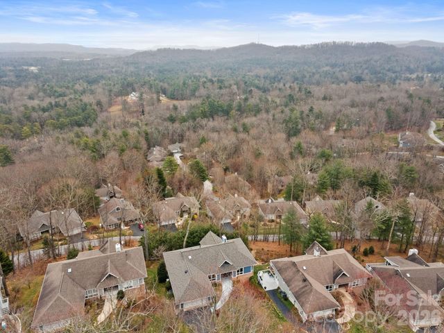 330 Dawnbrook Drive, Flat Rock, NC 28731