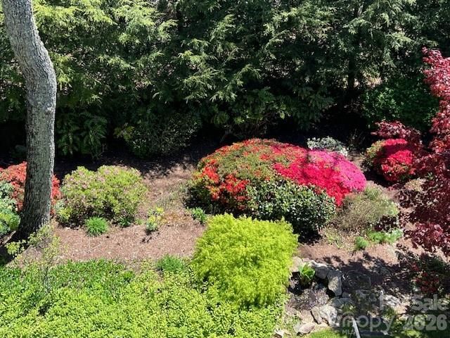 330 Dawnbrook Drive, Flat Rock, NC 28731